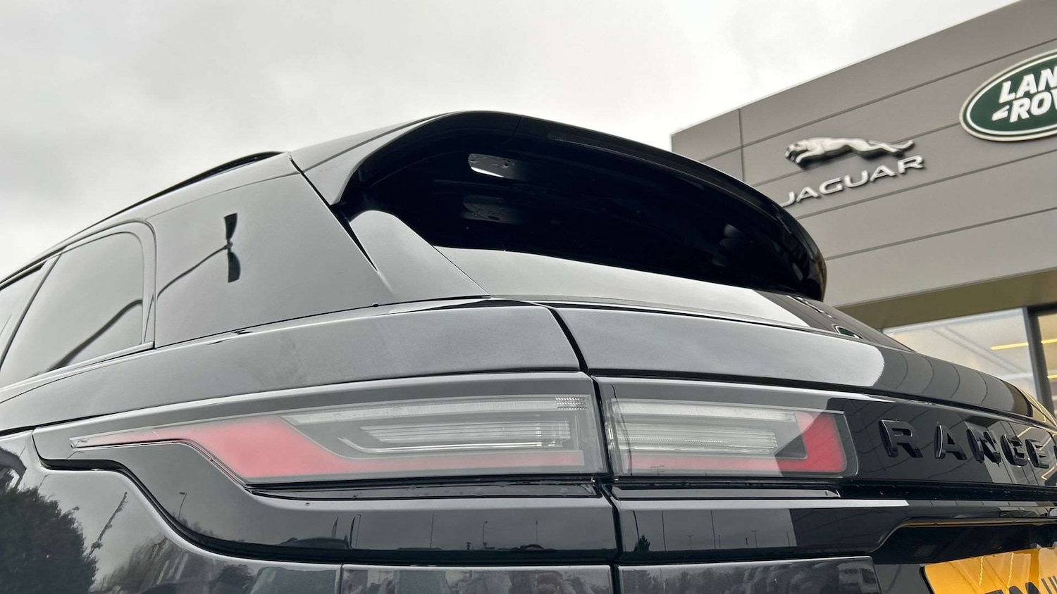 Used Land Rover Range Rover Velar 2023 for sale - 77334061: Photo 19