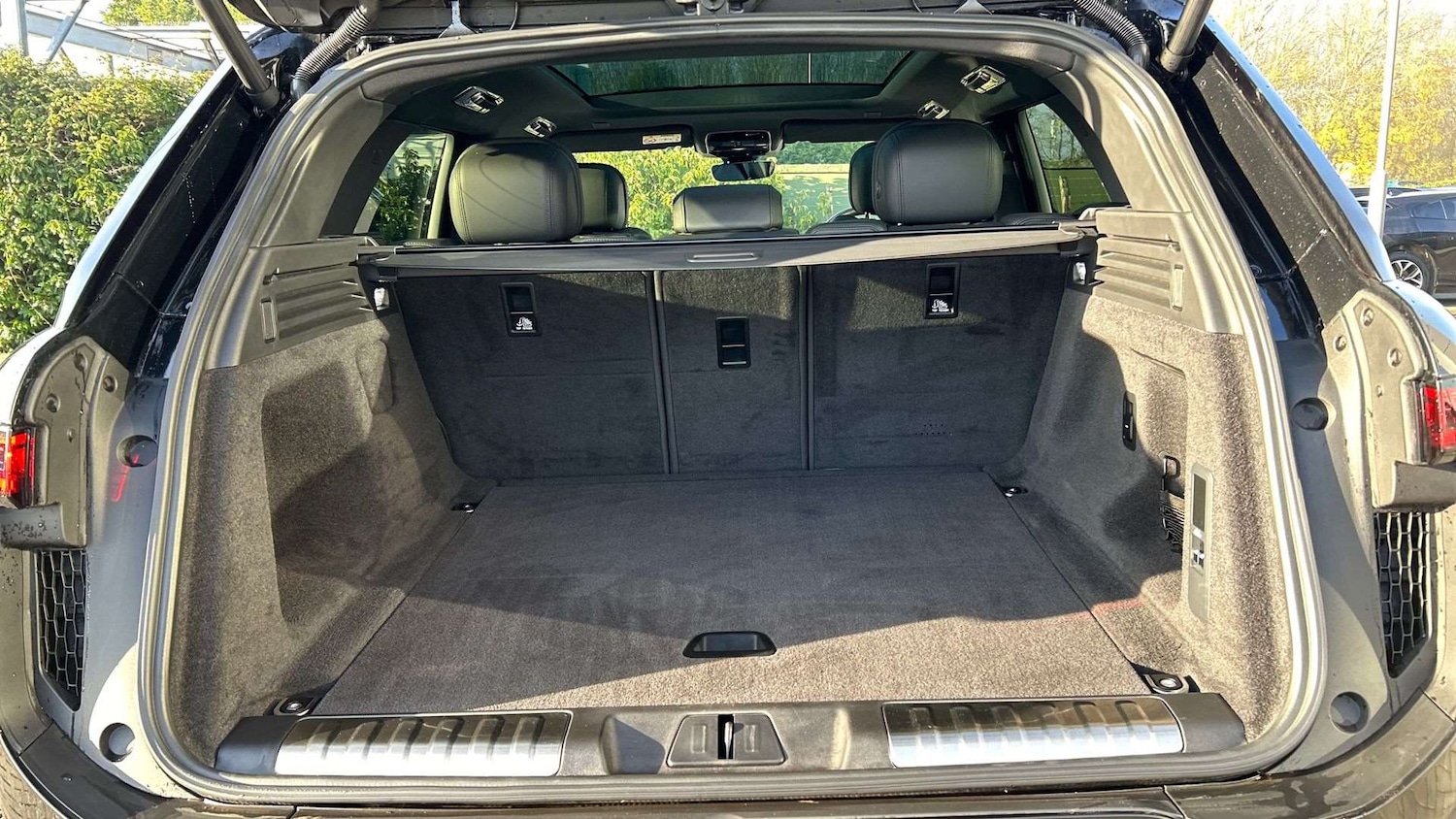 Used Land Rover Range Rover Sport 2025 for sale - 76804744: Photo 10