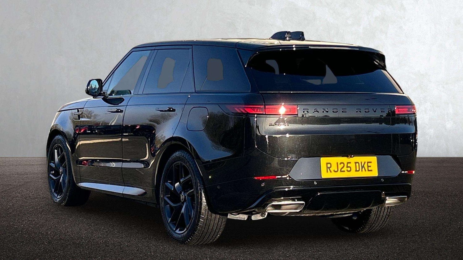 Used Land Rover Range Rover Sport 2025 for sale - 76804744: Photo 2