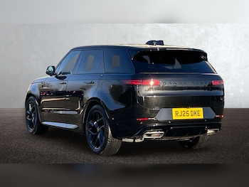 Used Land Rover Range Rover Sport 2025 for sale - 76804744: Photo