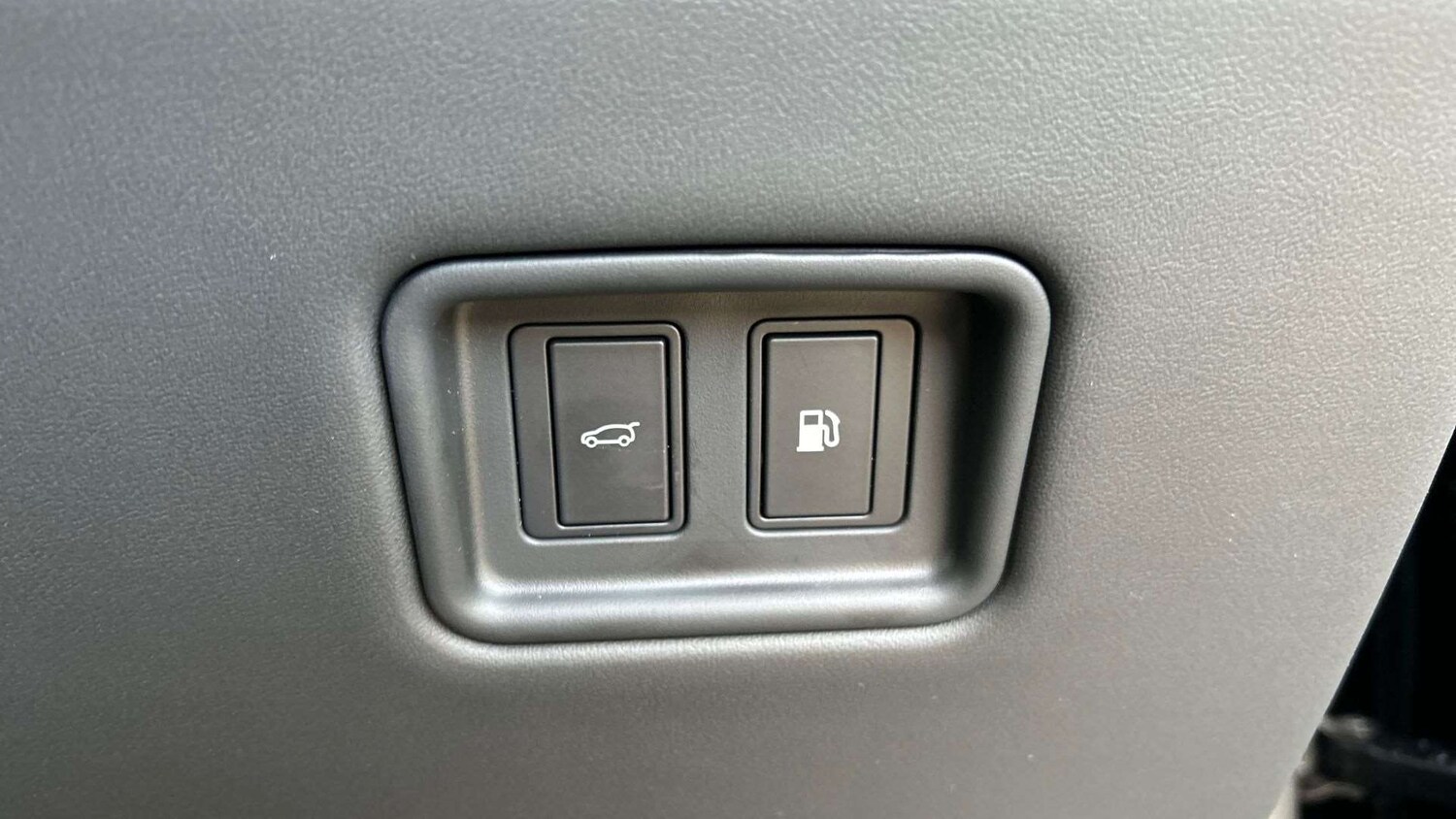 Used Land Rover Range Rover Sport 2025 for sale - 76804744: Photo 32