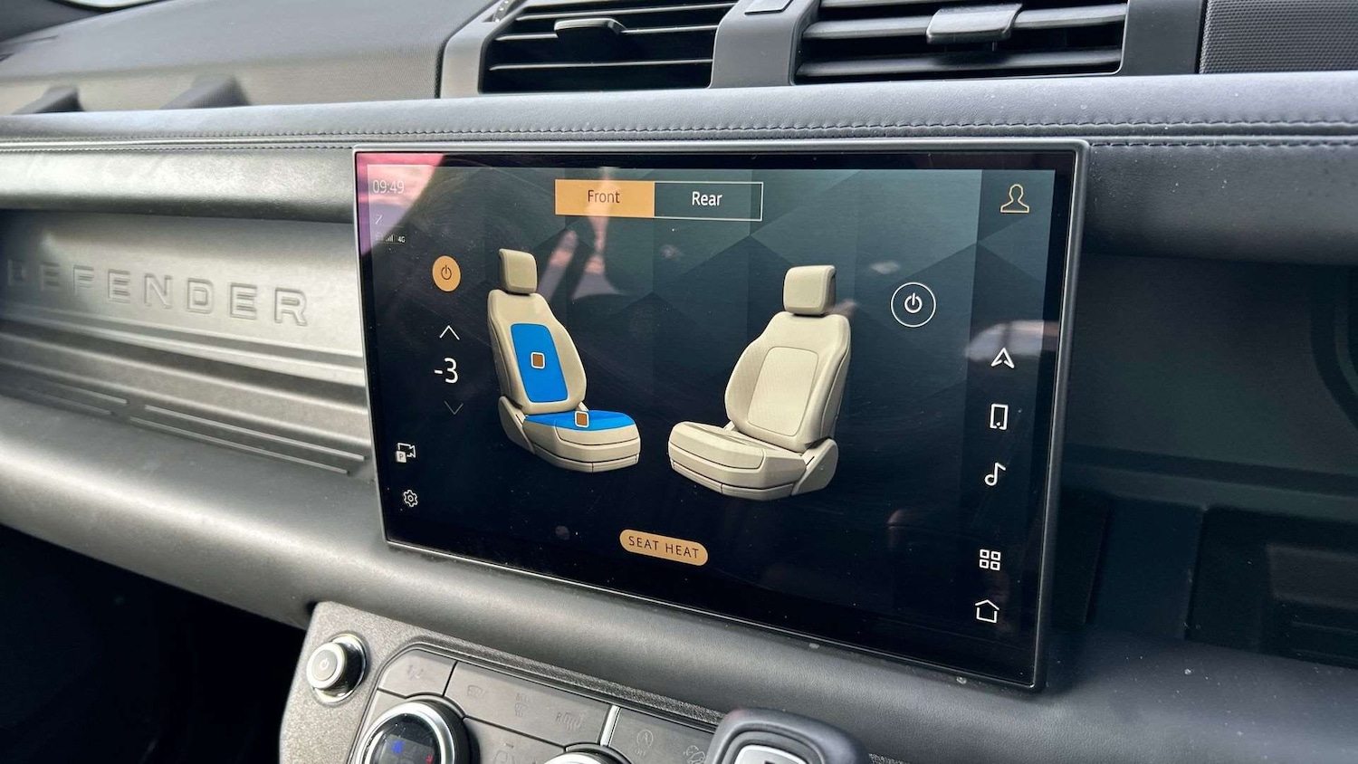 Used Land Rover Defender 2023 for sale - 76460283: Photo 22