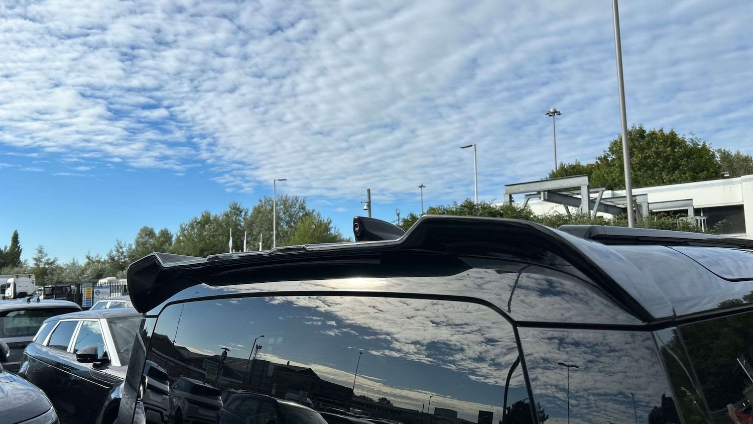 Used Land Rover Defender 2023 for sale - 76460283: Photo 32