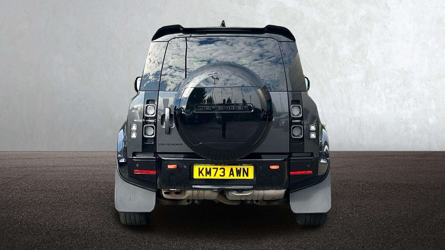 Used Land Rover Defender 2023 for sale - 76460283: Photo 6