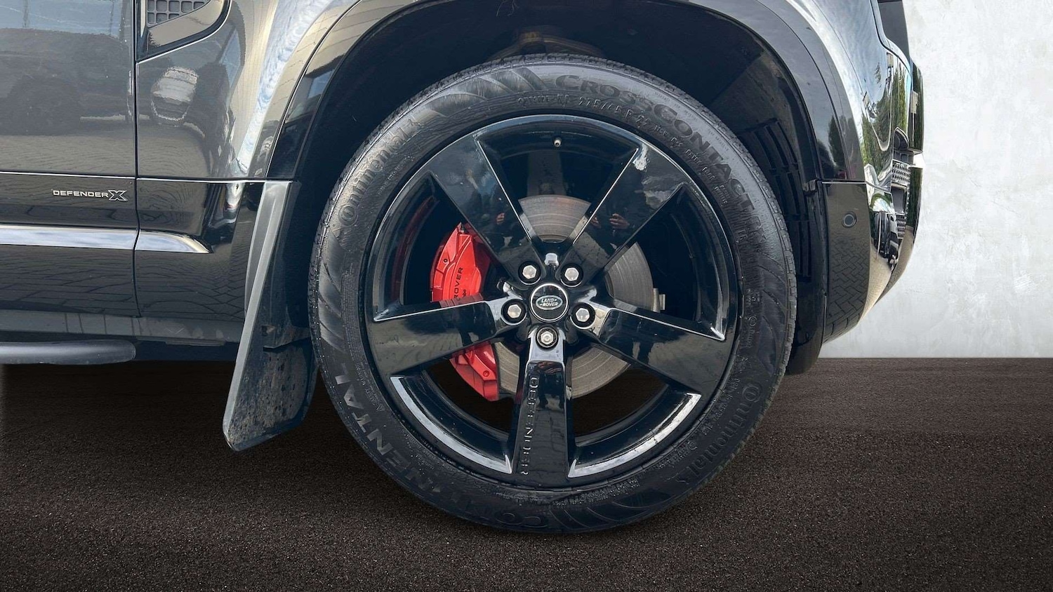 Used Land Rover Defender 2023 for sale - 76460283: Photo 8