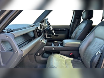 Used Land Rover Defender 2021 for sale - 78451928: Photo