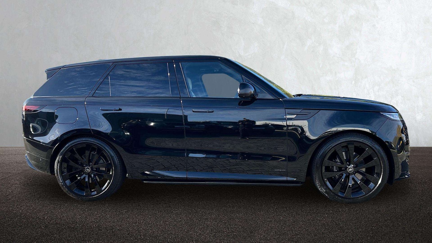 Used Land Rover Range Rover Sport 2025 for sale - 76460402: Photo 5