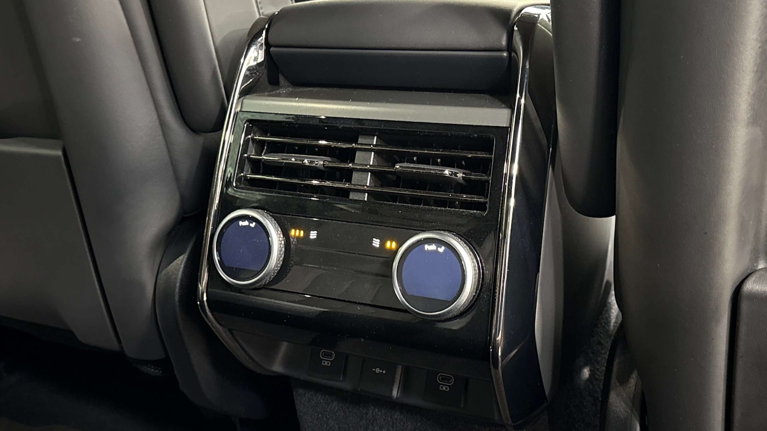 Used Land Rover Range Rover Sport 2024 for sale - 78024494: Photo 18