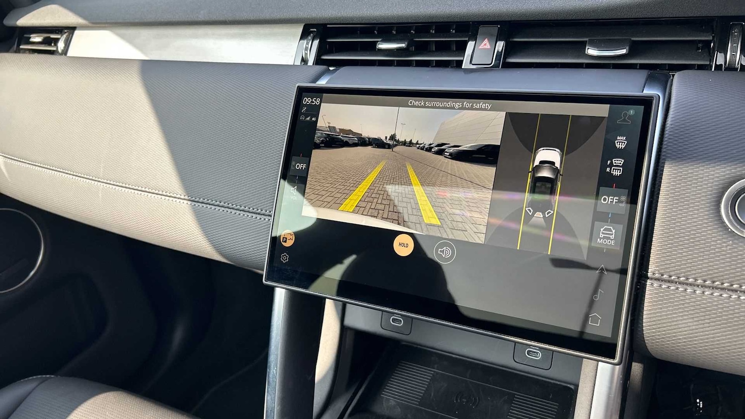 Used Land Rover Discovery Sport 2025 for sale - 76460125: Photo 12