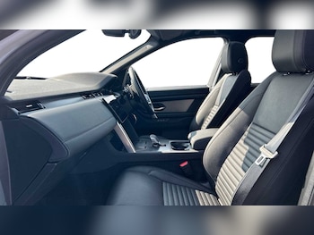 Used Land Rover Discovery Sport 2025 for sale - 76460125: Photo