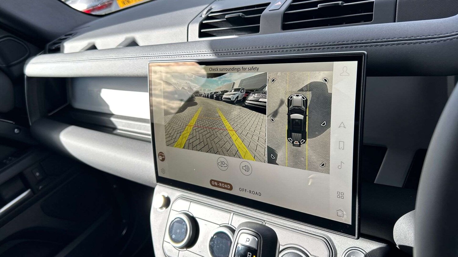 Used Land Rover Defender 2025 for sale - 77577247: Photo 12