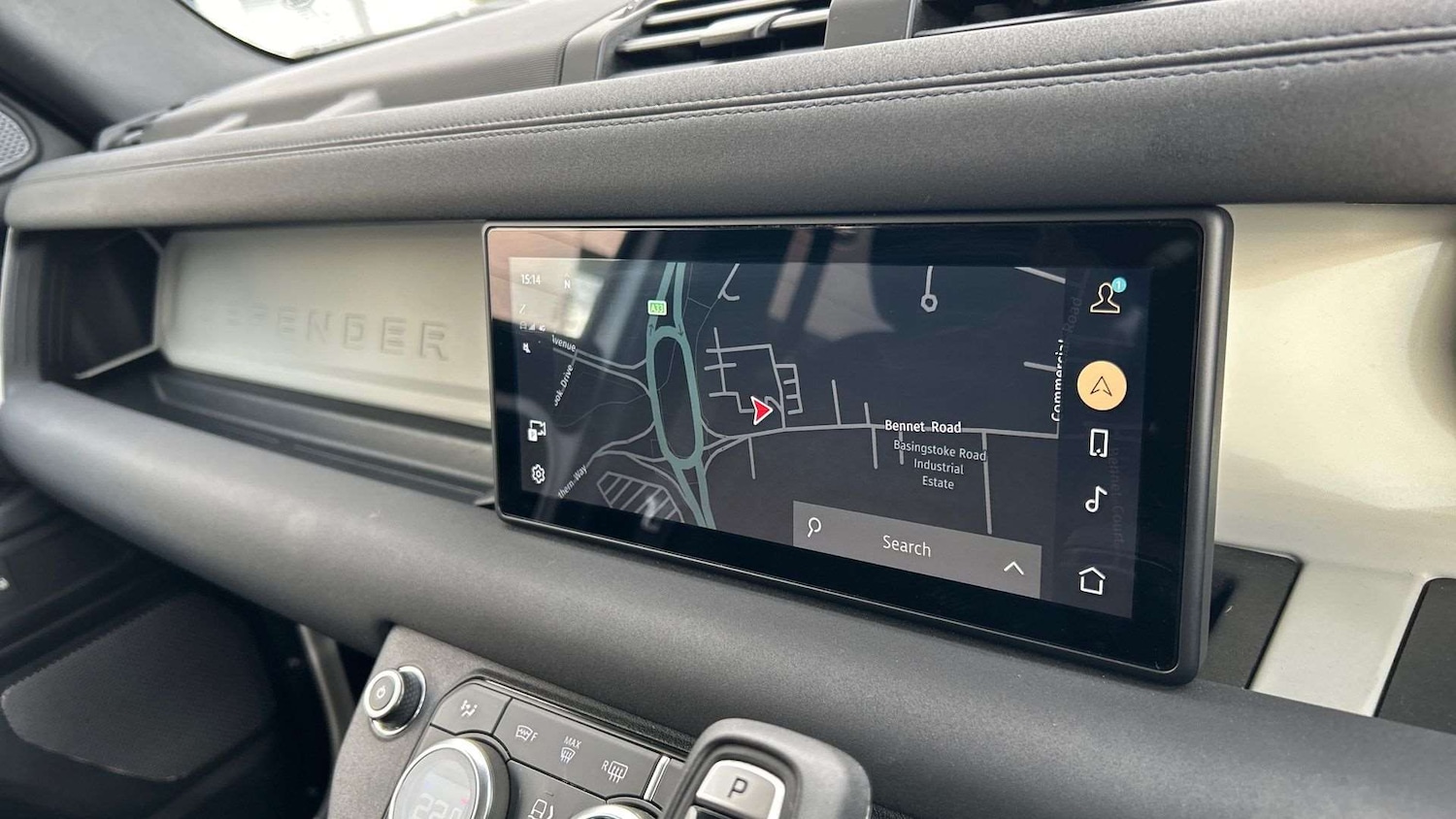 Used Land Rover Defender 2021 for sale - 76459843: Photo 11