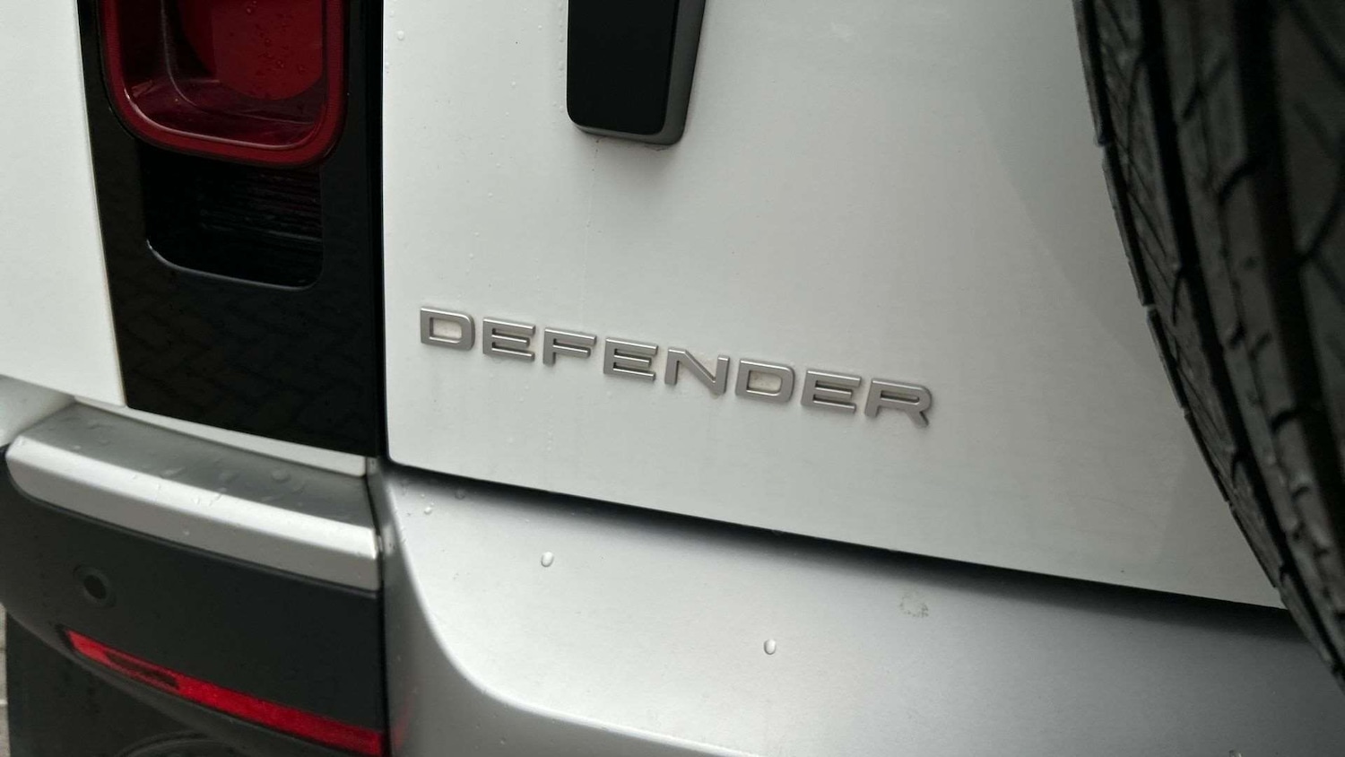 Used Land Rover Defender 2021 for sale - 76459843: Photo 26