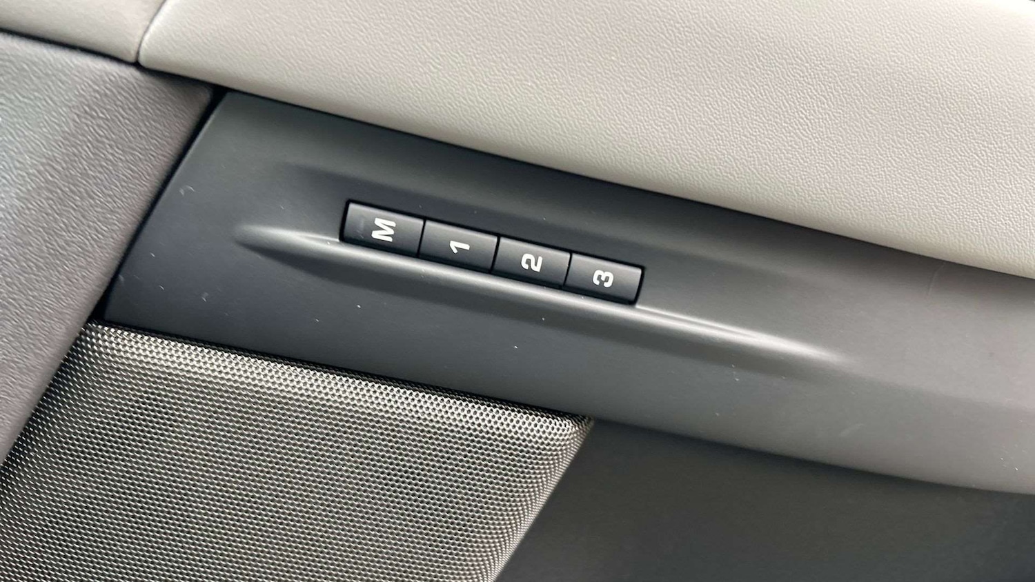 Used Land Rover Range Rover Evoque 2025 for sale - 77577460: Photo 33