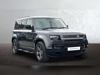 Used Land Rover Defender 2023 for sale - 76460518: Photo