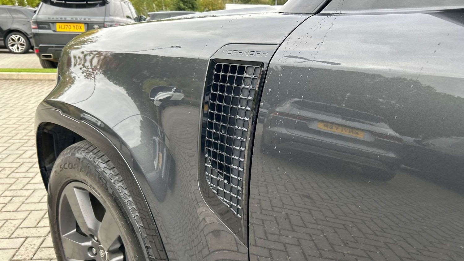 Used Land Rover Defender 2023 for sale - 76460518: Photo 20