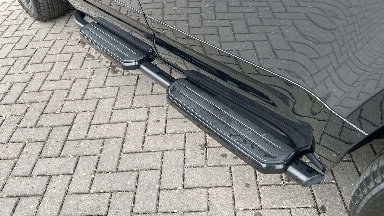 Used Land Rover Defender 2023 for sale - 76460518: Photo 31