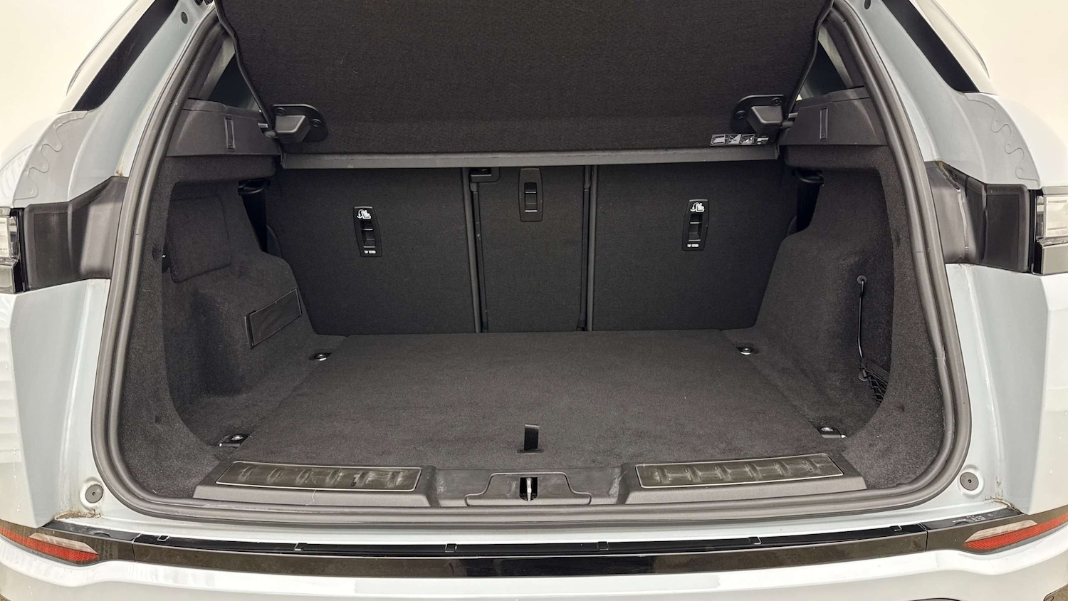 Used Land Rover Range Rover Evoque 2023 for sale - 77741063: Photo 10