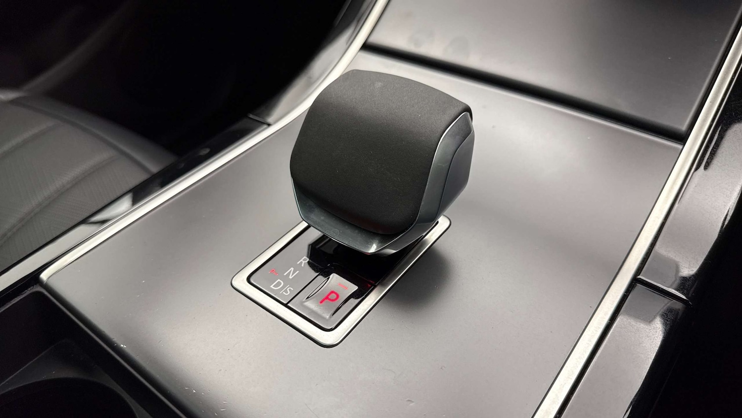 Used Land Rover Range Rover Evoque 2023 for sale - 77741063: Photo 13