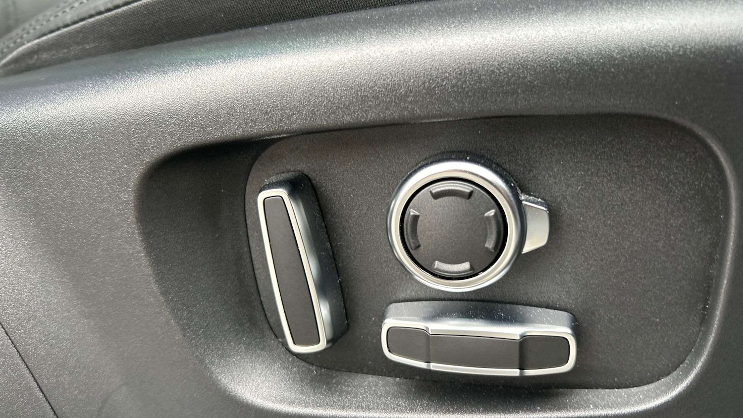 Used Land Rover Range Rover Evoque 2023 for sale - 77741063: Photo 28