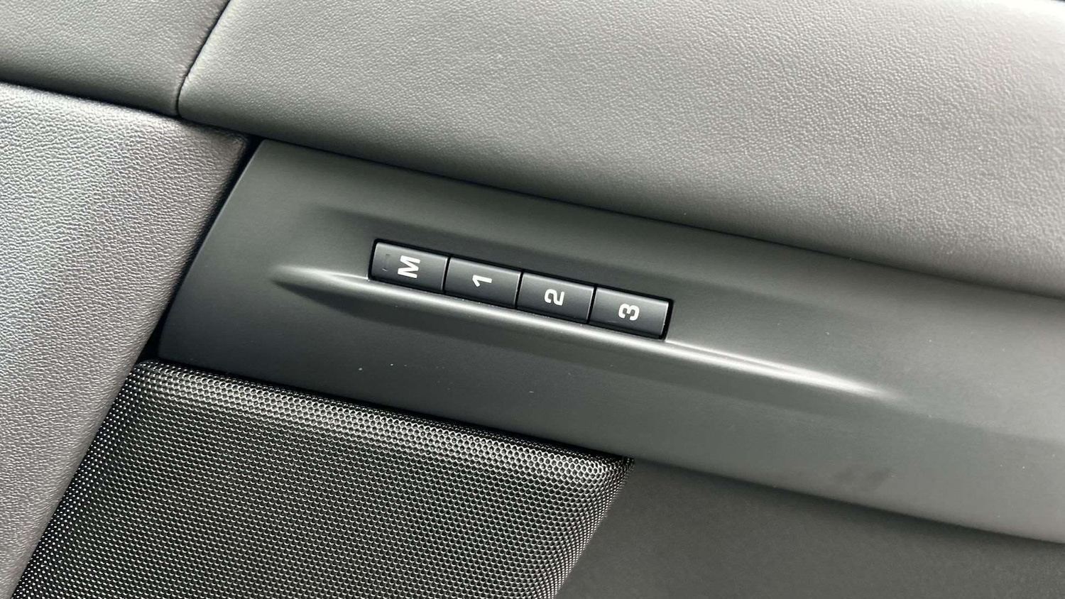 Used Land Rover Range Rover Evoque 2023 for sale - 77741063: Photo 29