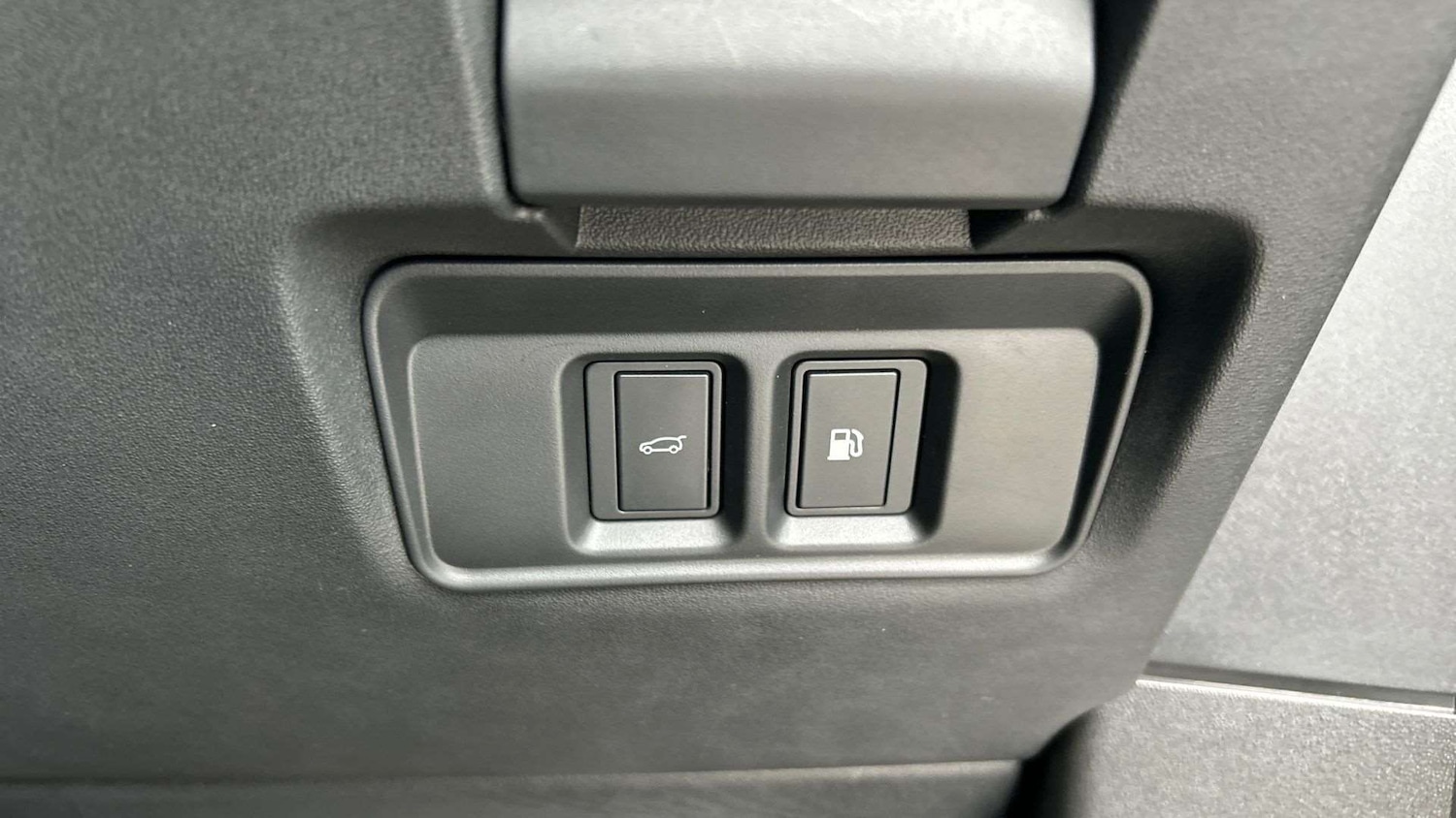 Used Land Rover Range Rover Evoque 2023 for sale - 77741063: Photo 30