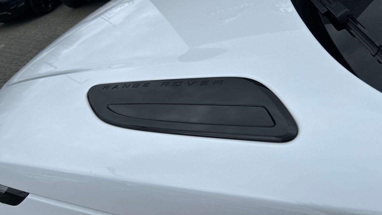 Used Land Rover Range Rover Velar 2024 for sale - 77913721: Photo 28