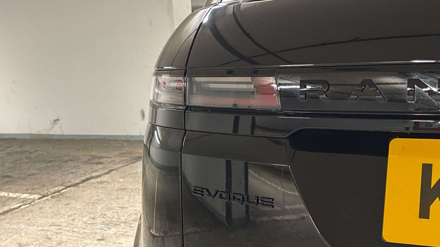 Used Land Rover Range Rover Evoque 2023 for sale - 77347923: Photo 26