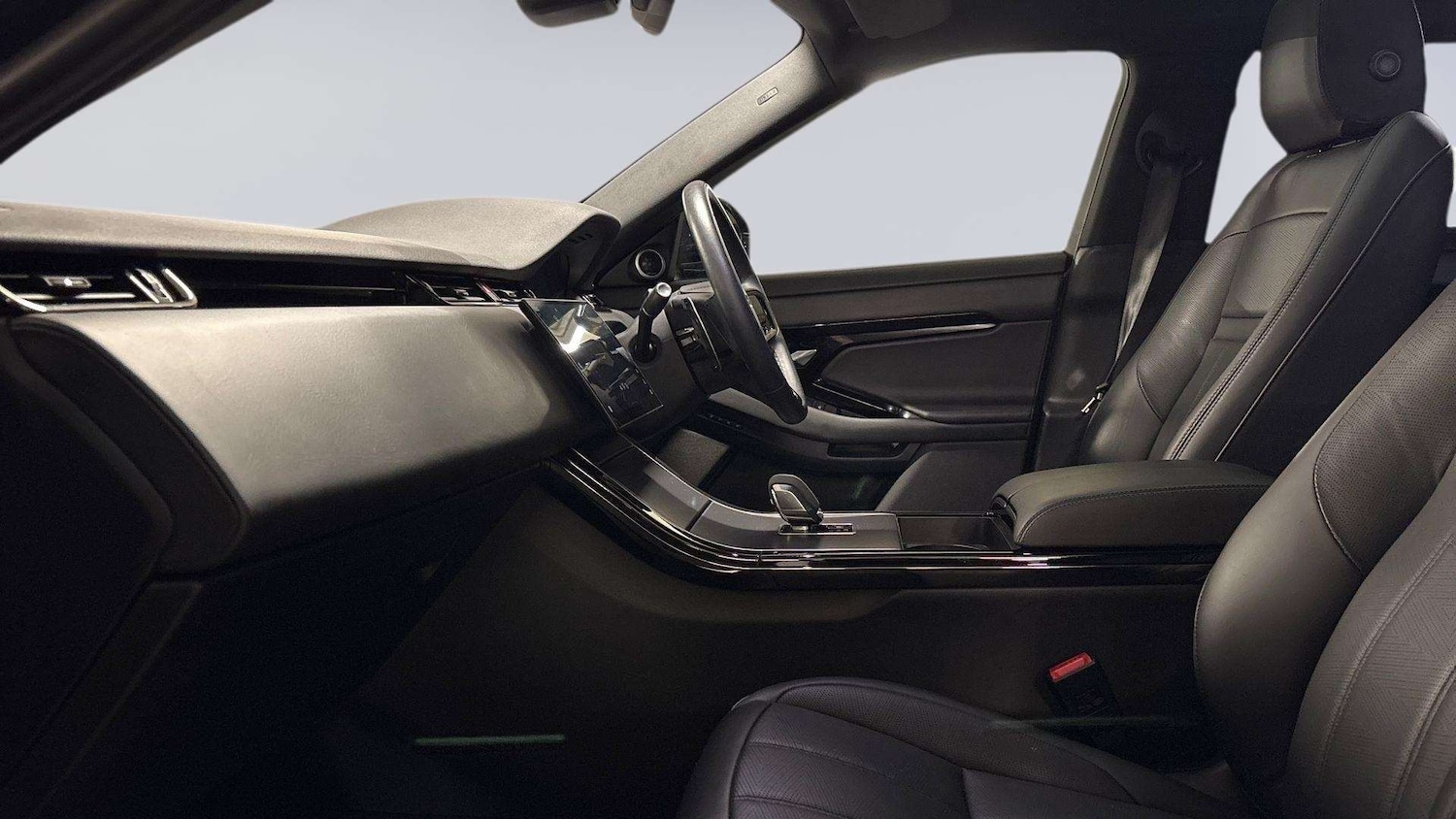 Used Land Rover Range Rover Evoque 2023 for sale - 77347923: Photo 3