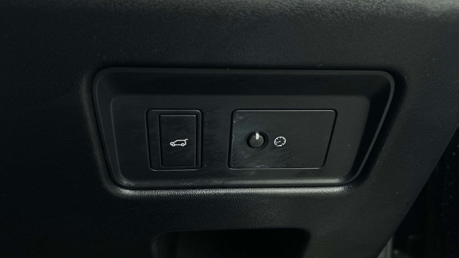 Used Land Rover Discovery 2023 for sale - 76540786: Photo 33