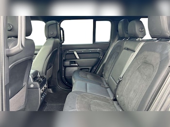 Used Land Rover Defender 2022 for sale - 78407822: Photo