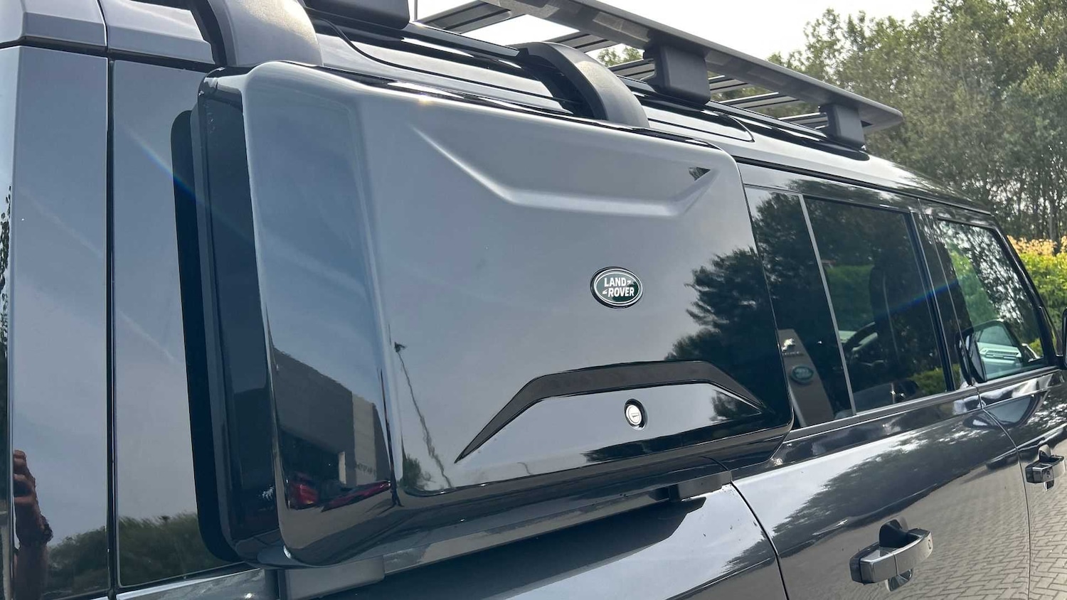 Used Land Rover Defender 2025 for sale - 76955196: Photo 33