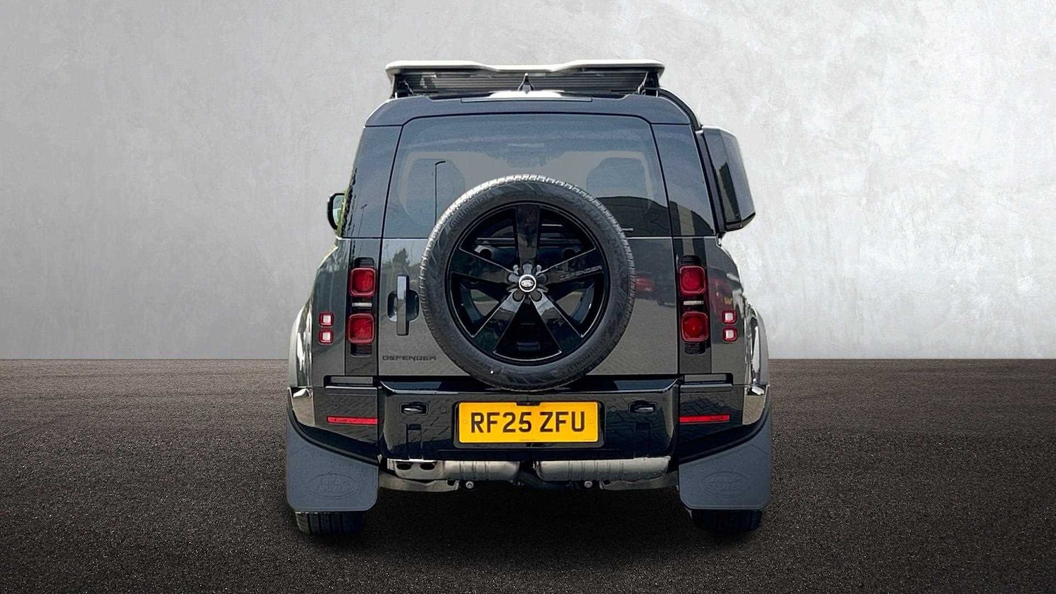 Used Land Rover Defender 2025 for sale - 76955196: Photo 6