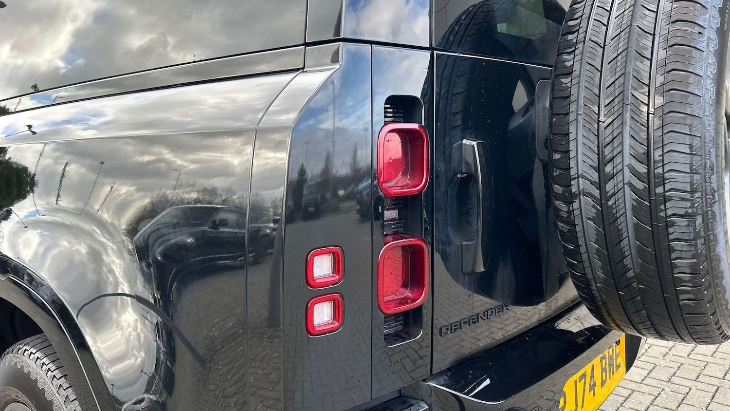 Used Land Rover Defender 2024 for sale - 77577474: Photo 19