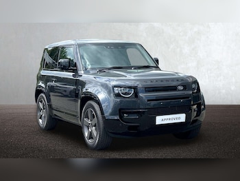 Used Land Rover Defender 2026 for sale - 78625202: Photo