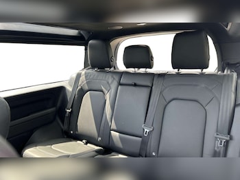Used Land Rover Defender 2026 for sale - 78625202: Photo