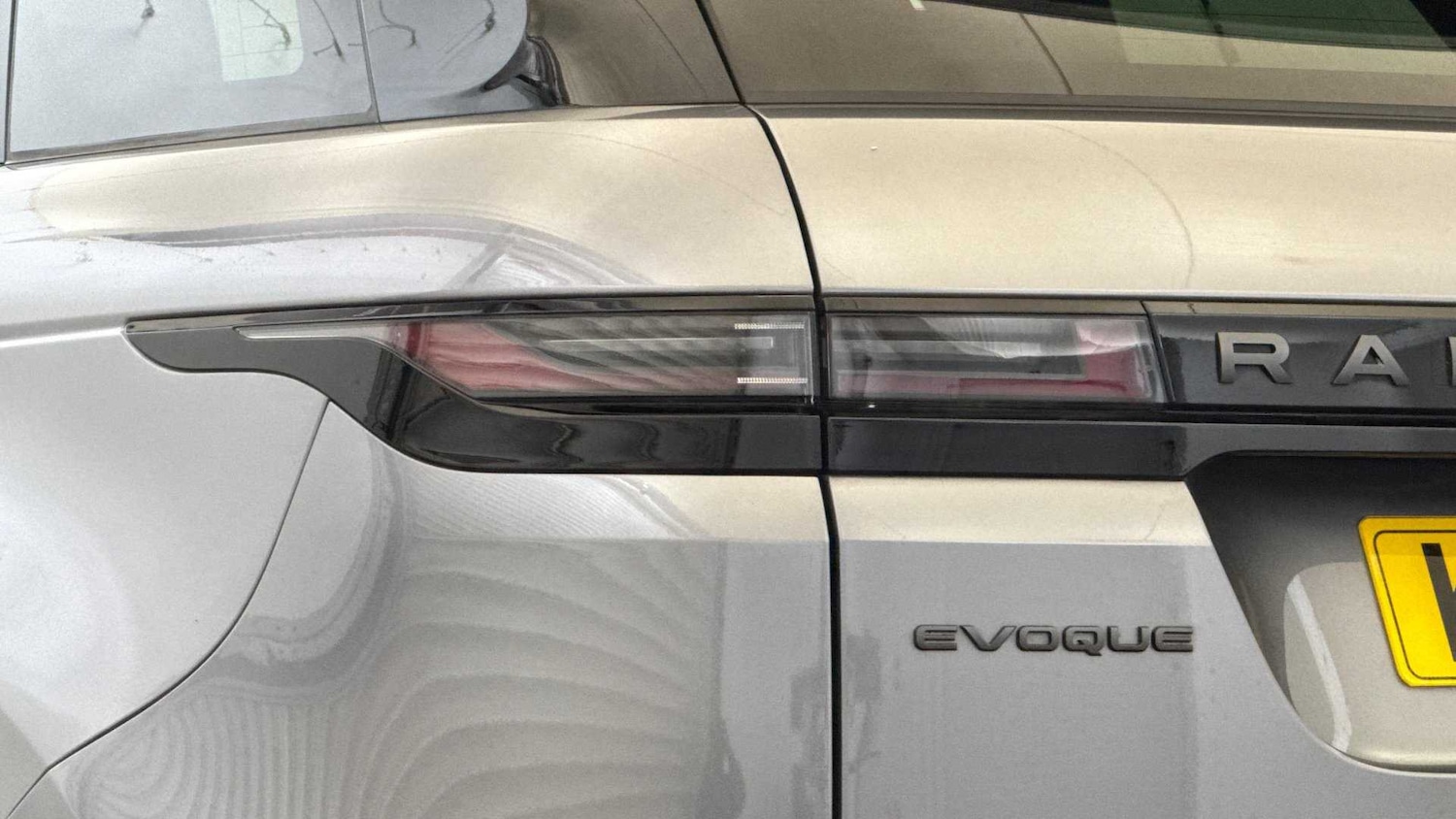 Used Land Rover Range Rover Evoque 2024 for sale - 76460328: Photo 19