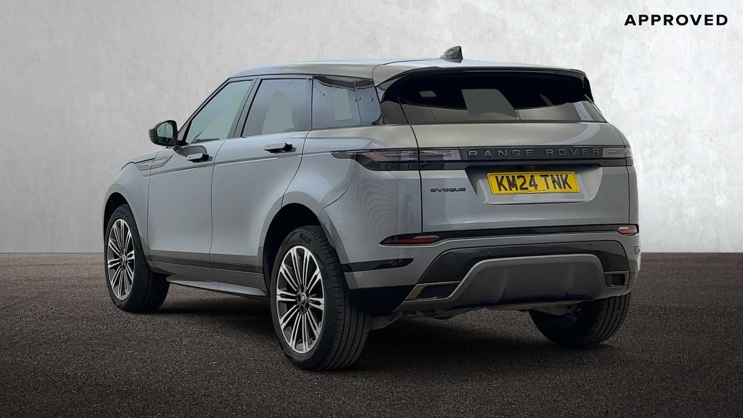 Used Land Rover Range Rover Evoque 2024 for sale - 76460328: Photo 2