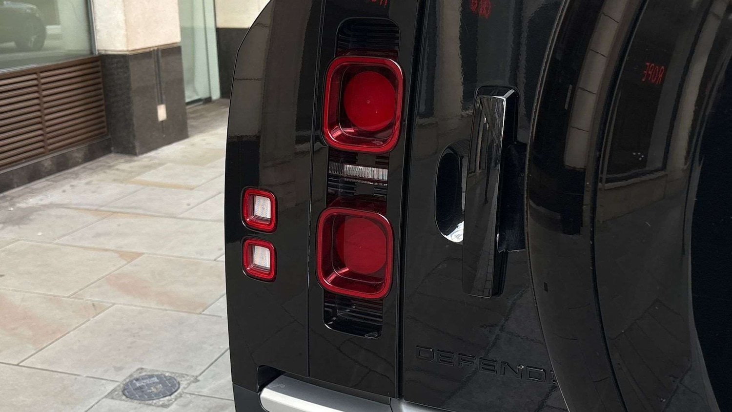 Used Land Rover Defender 2022 for sale - 77294158: Photo 26