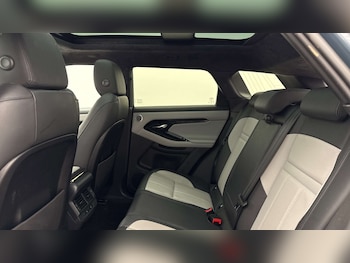 Used Land Rover Range Rover Evoque 2024 for sale - 78755035: Photo
