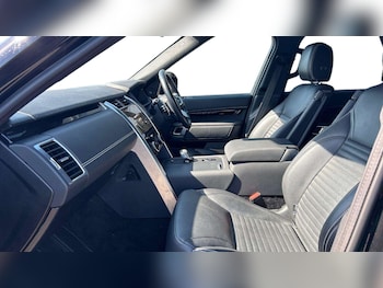 Used Land Rover Discovery 2021 for sale - 78707448: Photo