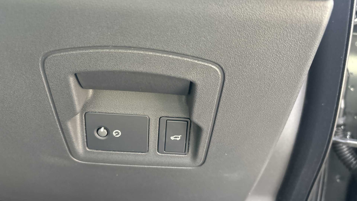 Used Land Rover Range Rover Velar 2024 for sale - 77414561: Photo 29