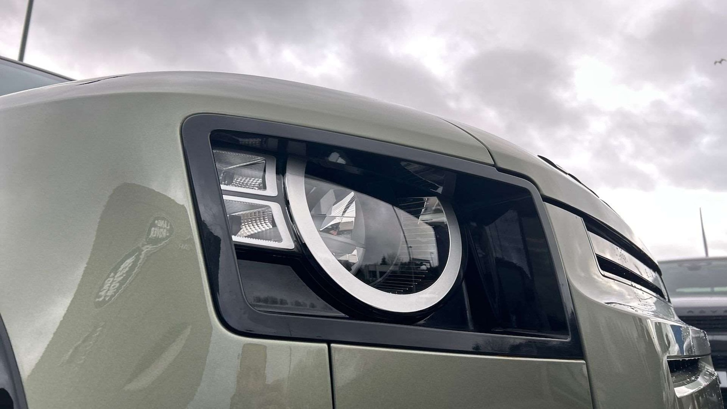 Used Land Rover Defender 2022 for sale - 77698822: Photo 17