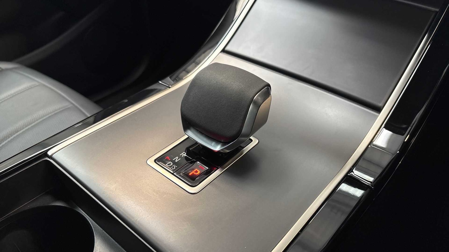 Used Land Rover Range Rover Evoque 2025 for sale - 76460457: Photo 13