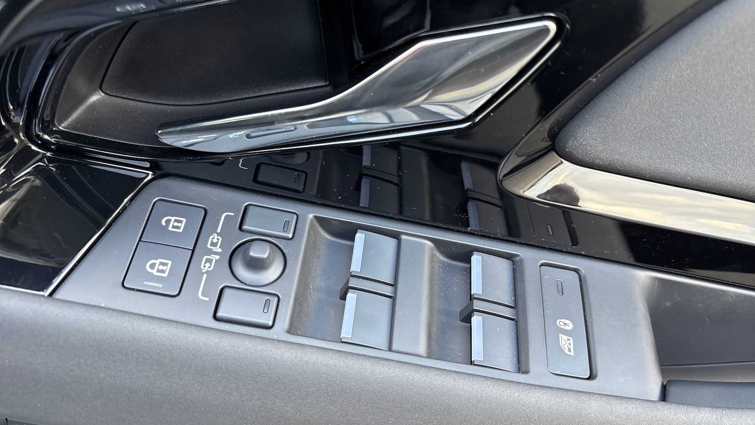 Used Land Rover Range Rover Evoque 2025 for sale - 76460457: Photo 22