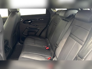 Used Land Rover Range Rover Evoque 2025 for sale - 76460457: Photo