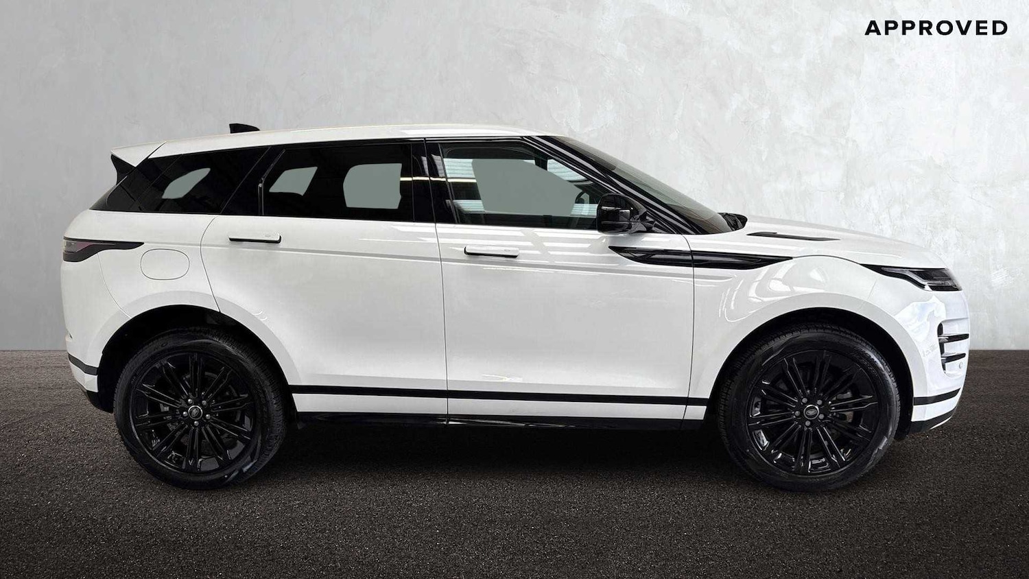 Used Land Rover Range Rover Evoque 2025 for sale - 76460457: Photo 5