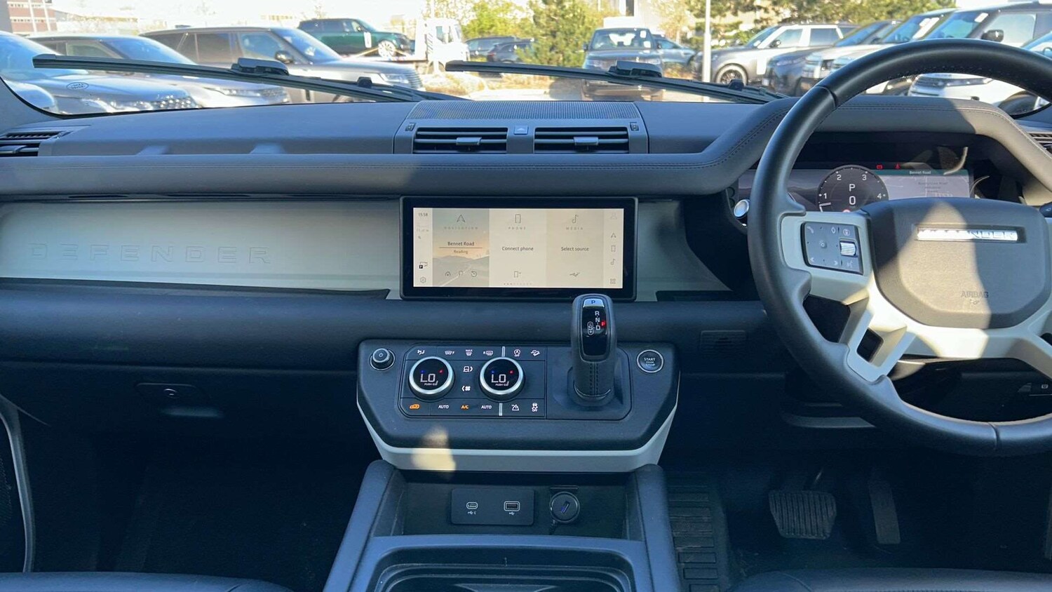 Used Land Rover Defender 2024 for sale - 77961150: Photo 14