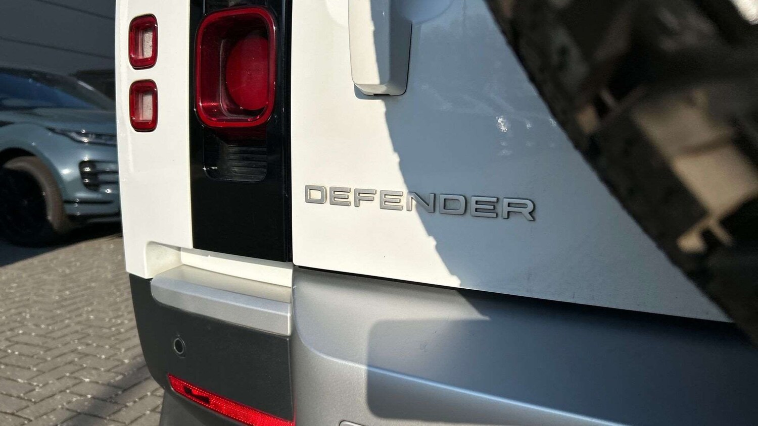 Used Land Rover Defender 2024 for sale - 77961150: Photo 26