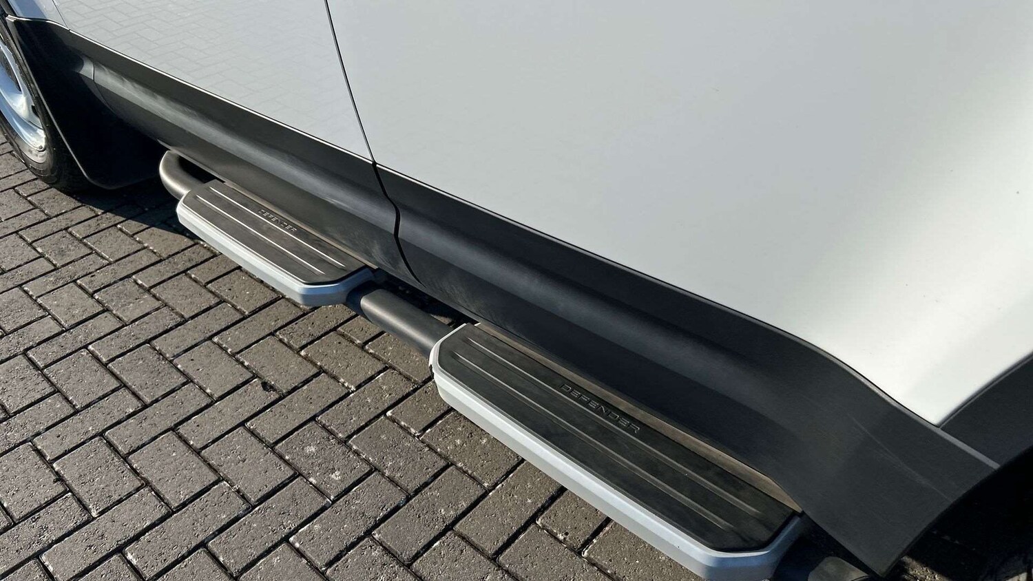 Used Land Rover Defender 2024 for sale - 77961150: Photo 31